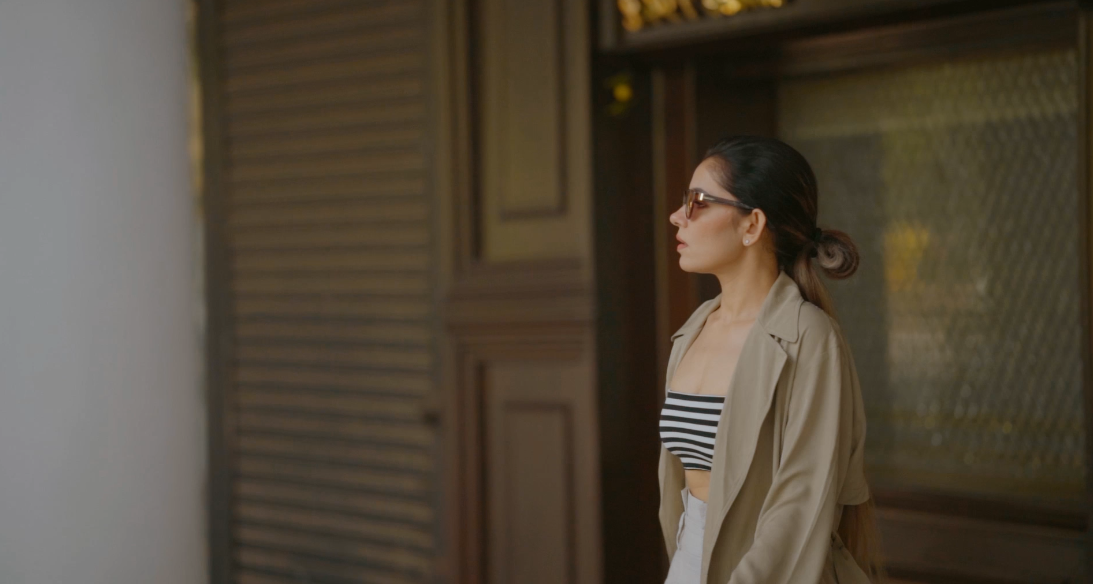 Dynamic background for hero banner